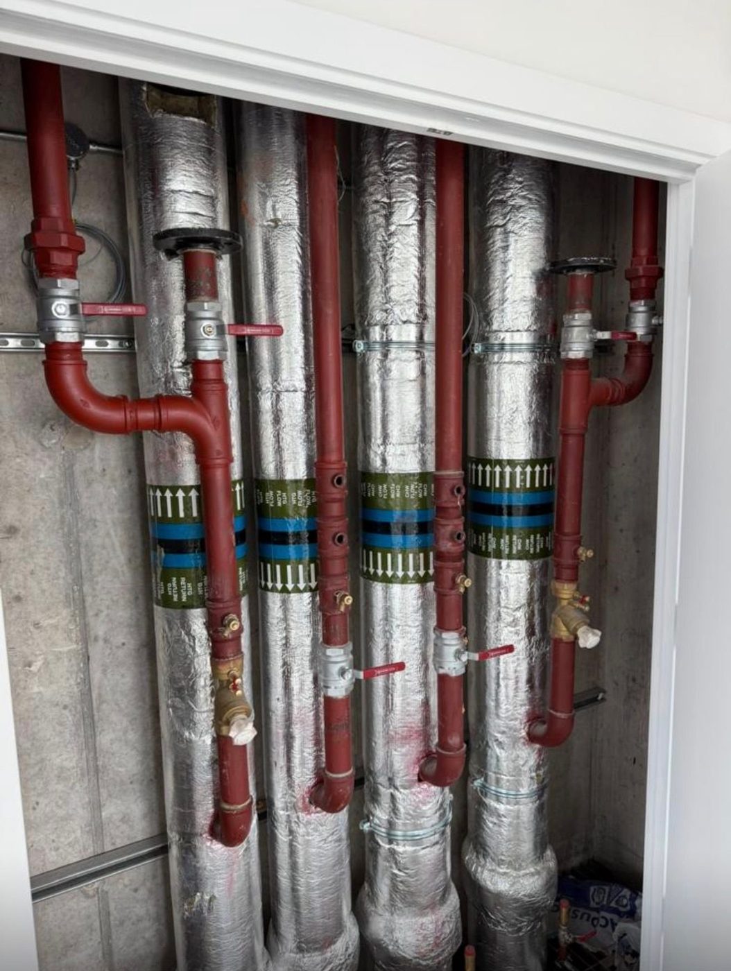 Heating risers and valves
